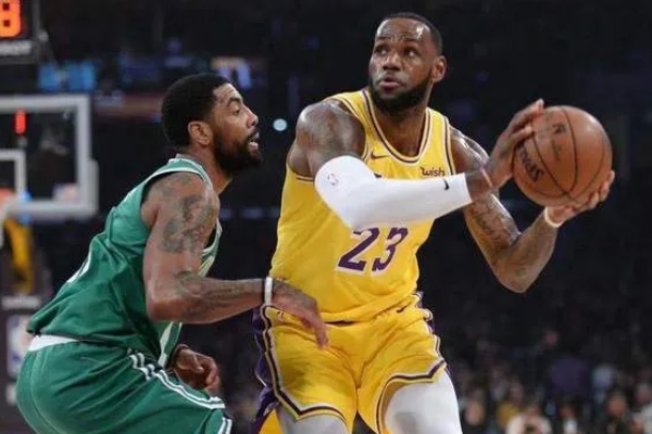 NBA進(jìn)攻戰(zhàn)術(shù)有哪些?